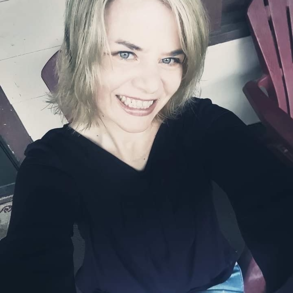 Meet your Posher, Toni
